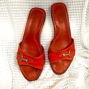 TODs exquisite orange sandal 8-1/2